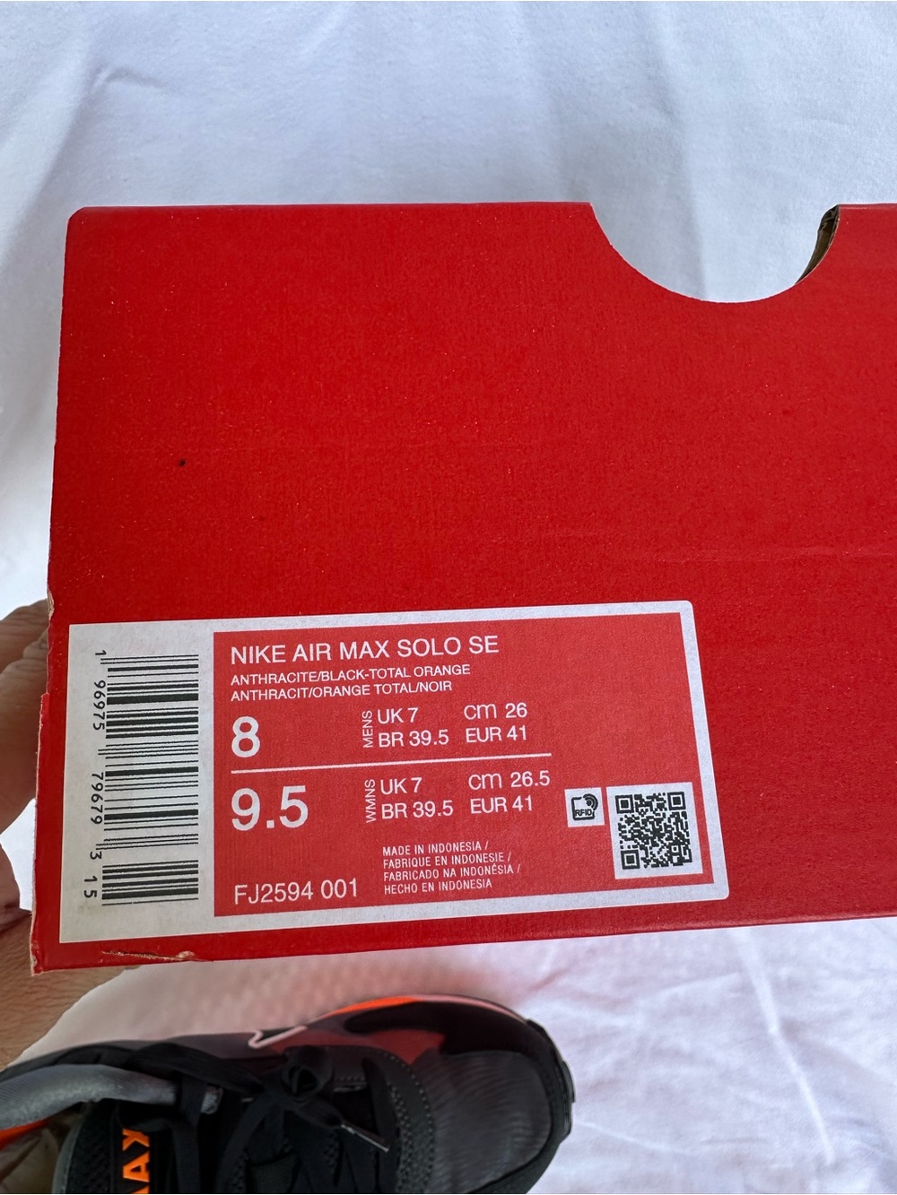 Nike Air Max Solo SE 8M/9.5W - Picture 4 of 10